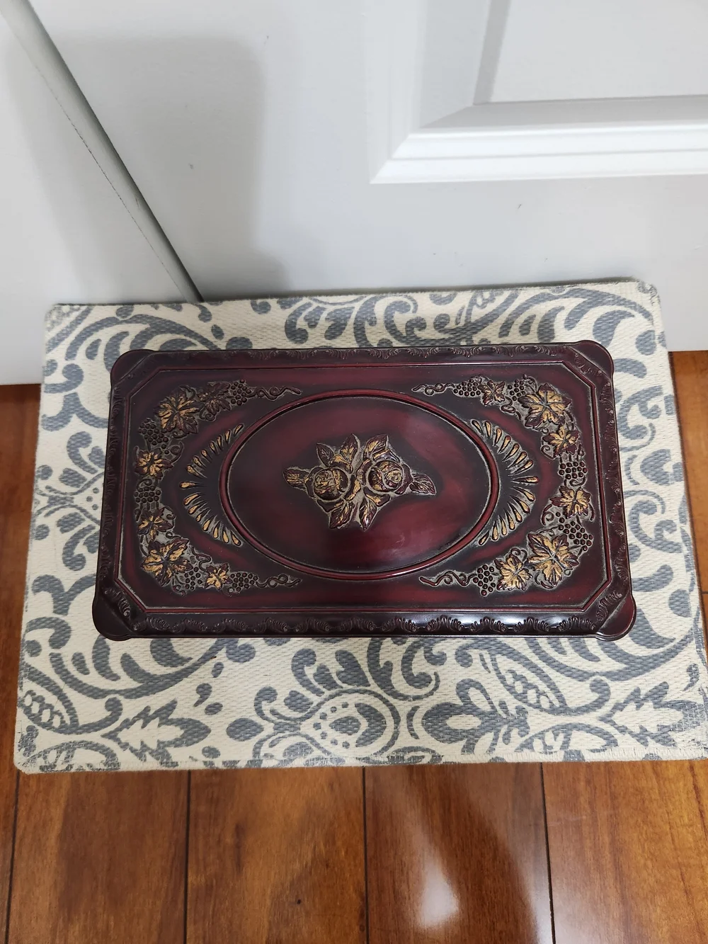 Decorative Vintage-Style Burgundy Photo Frames and Jewelry Box - Unbranded